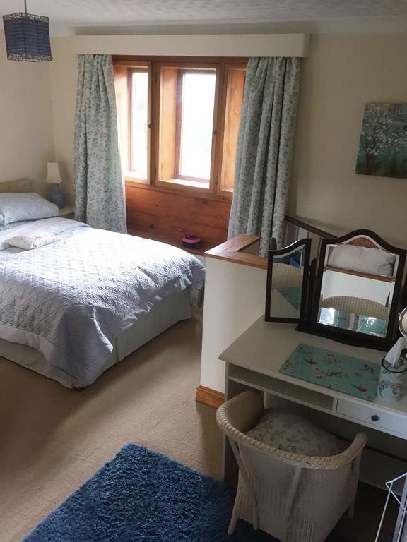 Pellcroft Cottage 홀름퍼스 외부 사진